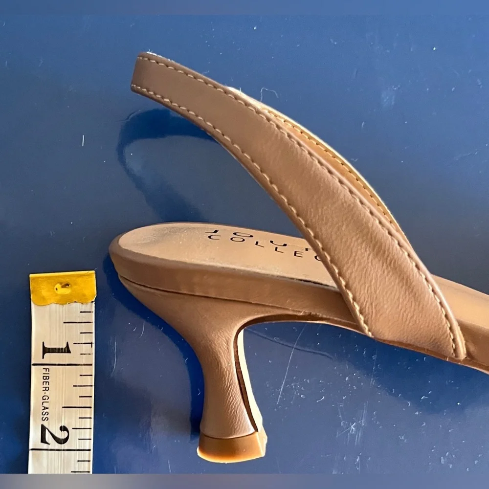 Journee Collection Plaid Heels With Gold Metallic Accent. Size 10. New